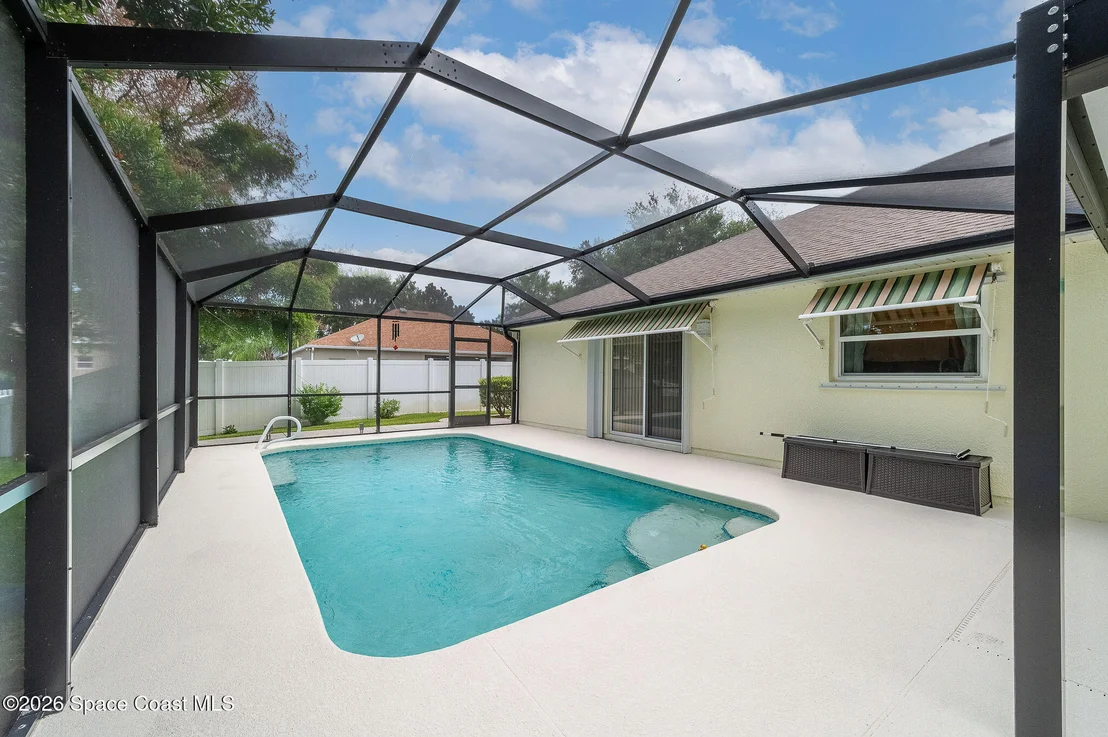 Photo of 411 Wenthrop Circle