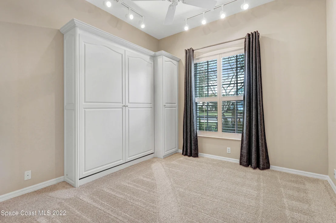 Photo of 961 Palm Brook Drive