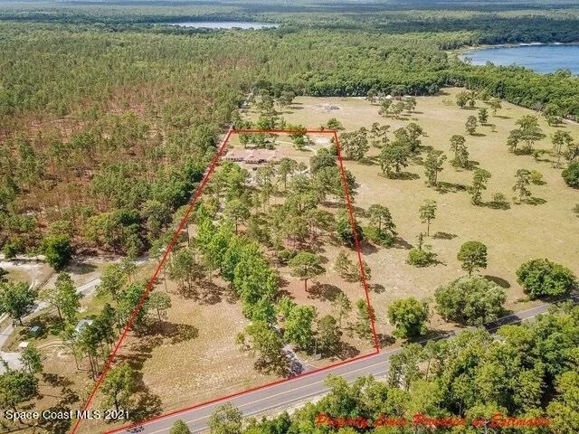 Photo of 685 State Road 26