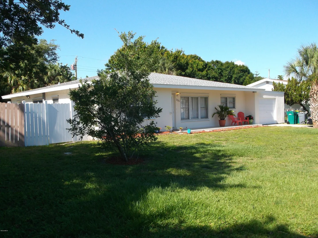 Photo of 305 Bunker Street