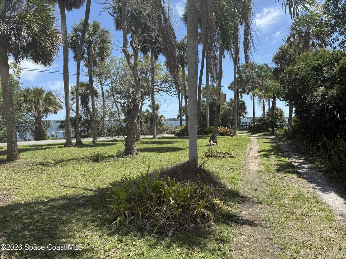 Photo of 1503 Rockledge Drive