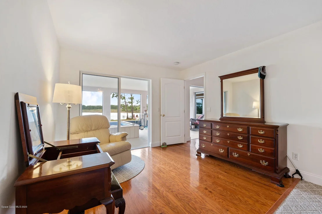 Photo of 1301 Grant Road