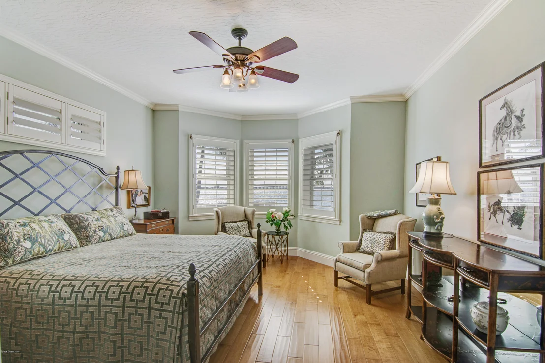 Photo of 787 Oak Ridge Drive