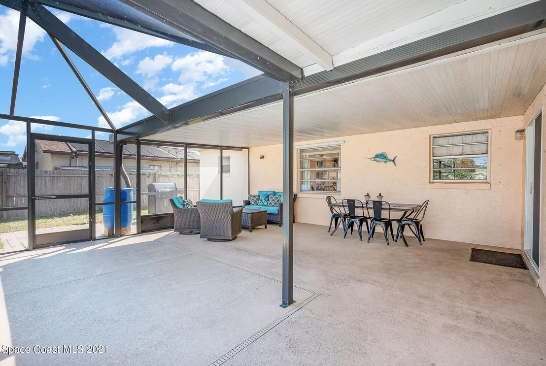 Photo of 1024 Sycamore Drive