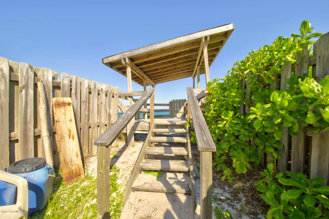 Photo of 260 Richards Road