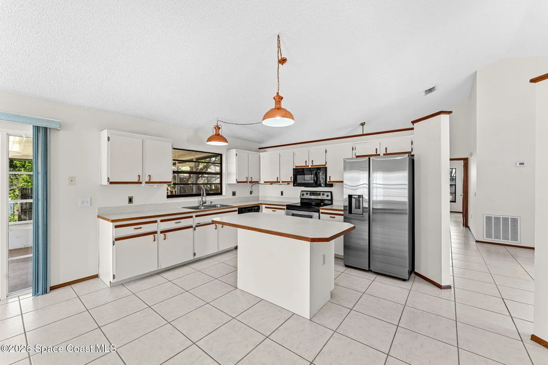 Photo of 861 Yorktowne Drive