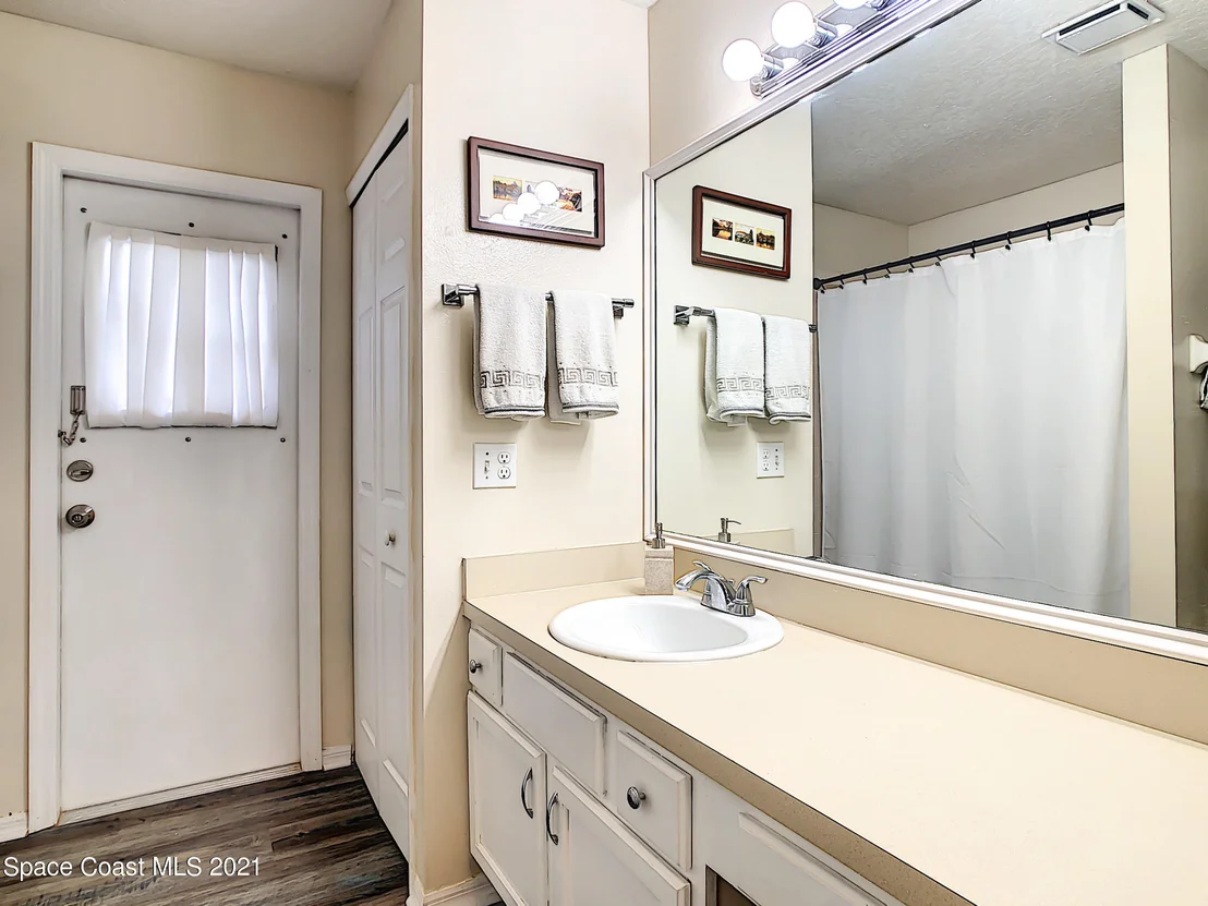 Photo of 3025 Pineda Crossing Drive