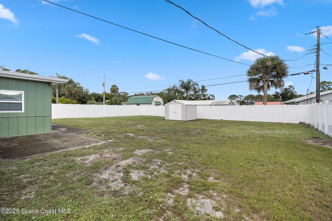 Photo of 350 Maple Place