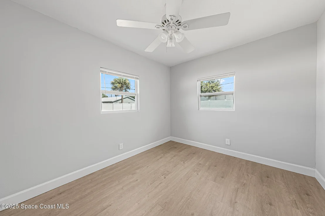 Photo of 350 Maple Place