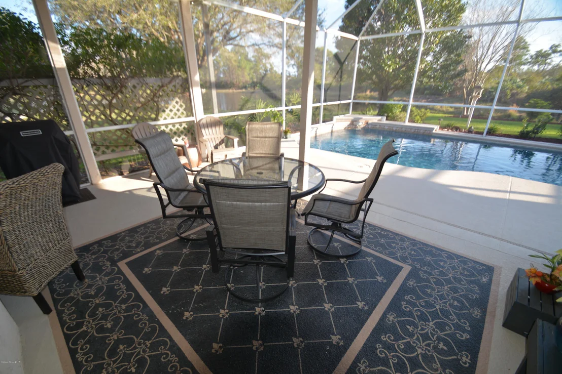Photo of 2741 Englewood Drive