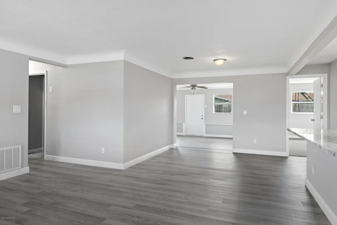 Photo of 1714 Hubbard Drive