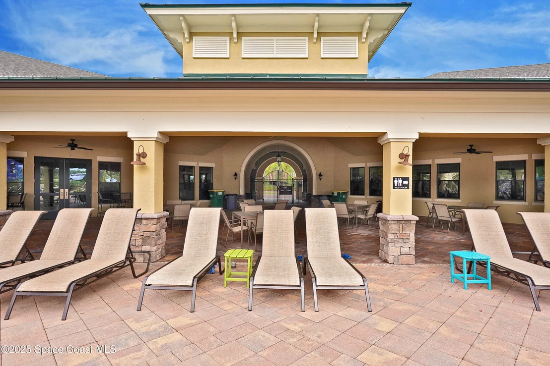 Photo of 1403 Musgrass Circle