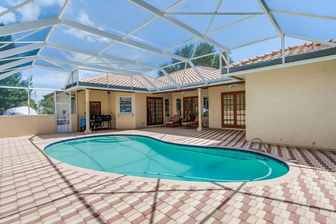 Photo of 140 Utopia Circle