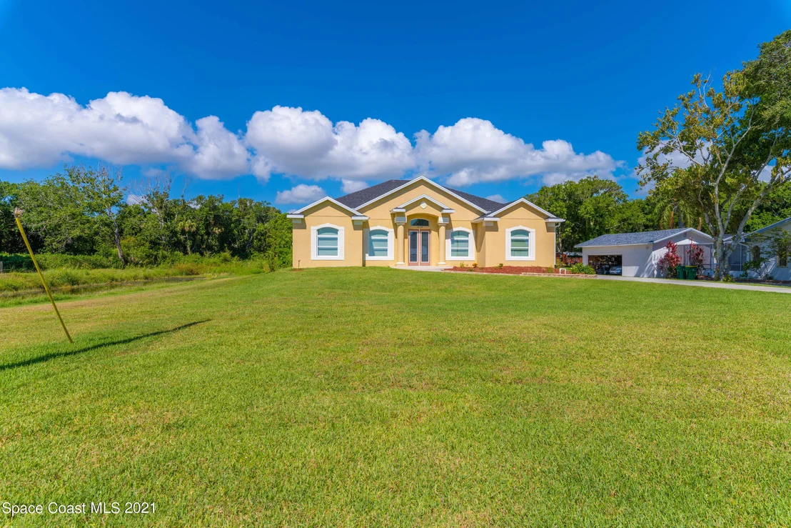 Photo of 2173 Rockledge Drive