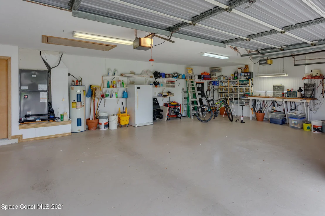 Photo of 985 Spanish Wells Drive