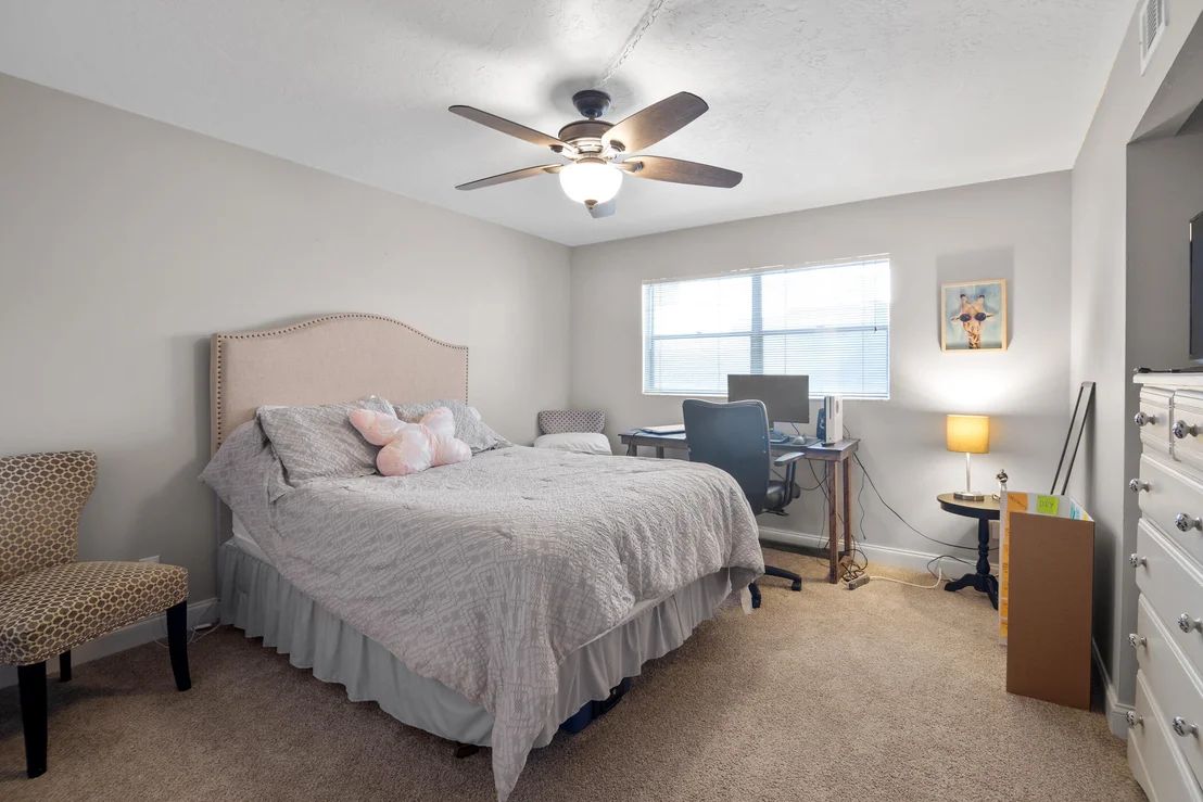 Photo of Unit 1225 at 305 Tangle Run Boulevard