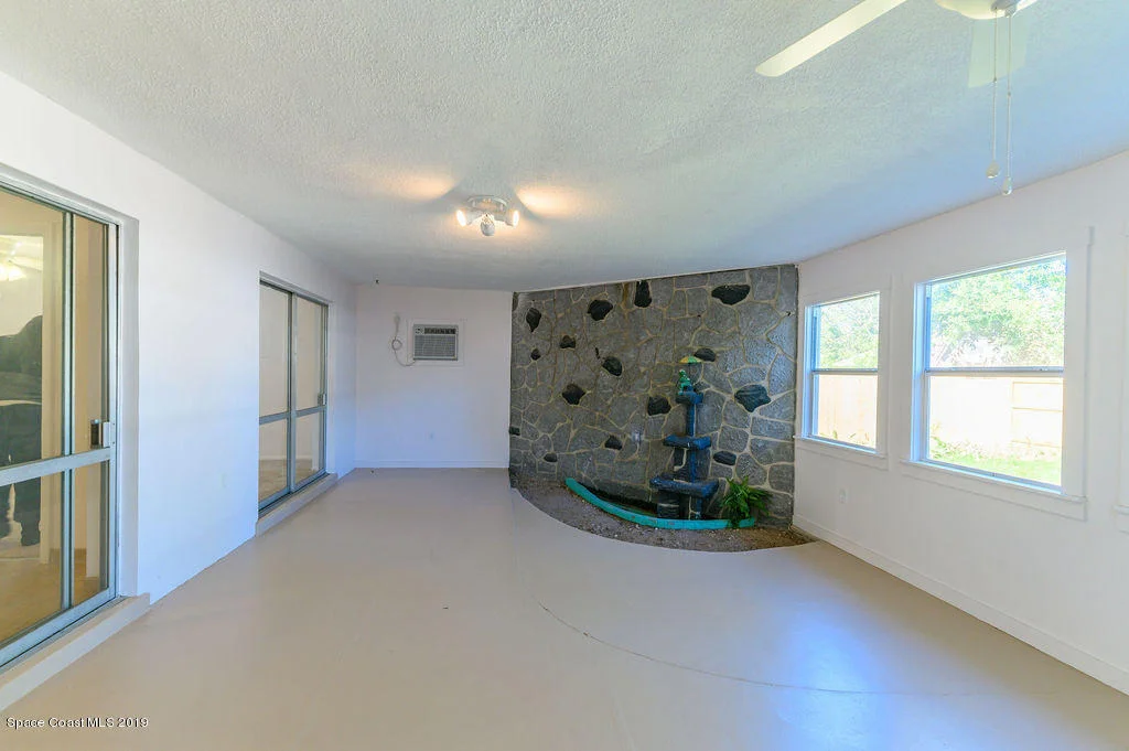 Photo of 4060 Stuart Lane