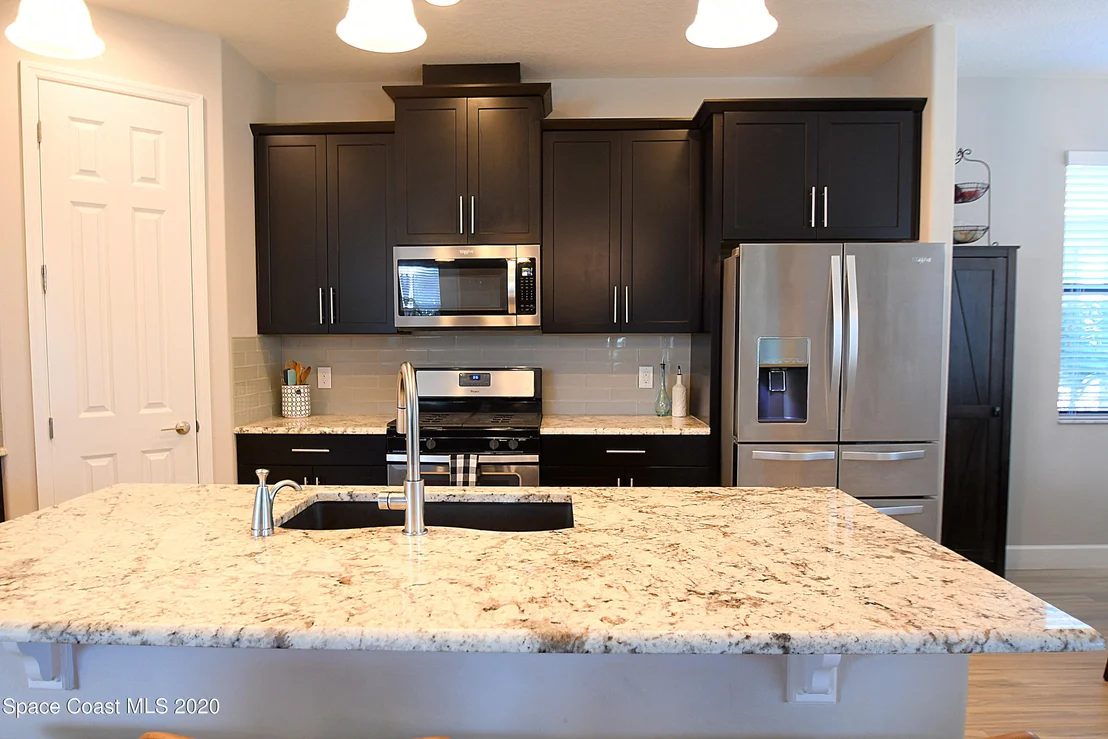 Photo of 2872 Casterton Drive