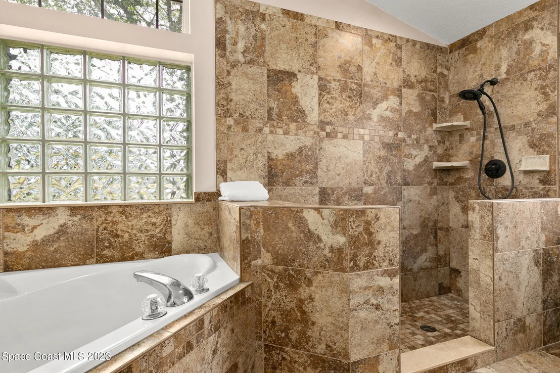 Photo of 4965 Pigeon Plum Circle