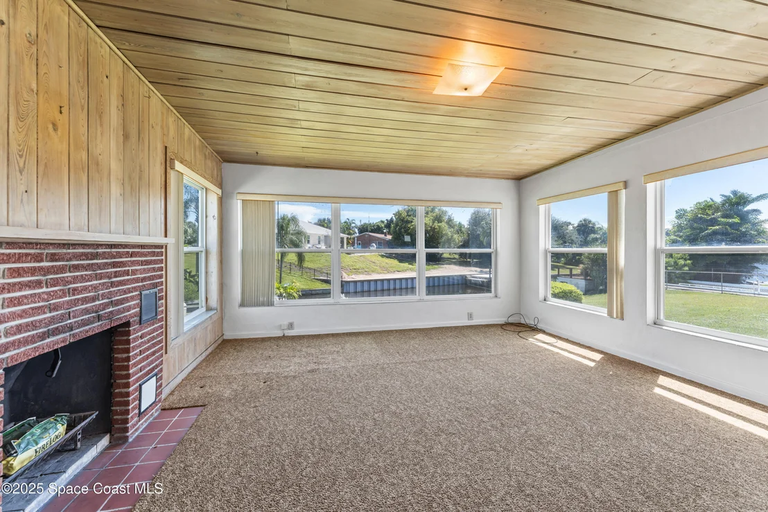 Photo of 1173 Sun Circle E