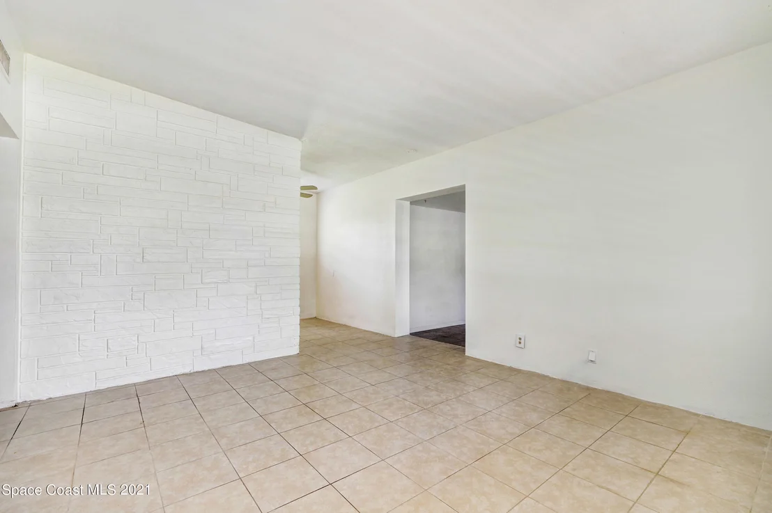 Photo of 1848 Mosswood Drive