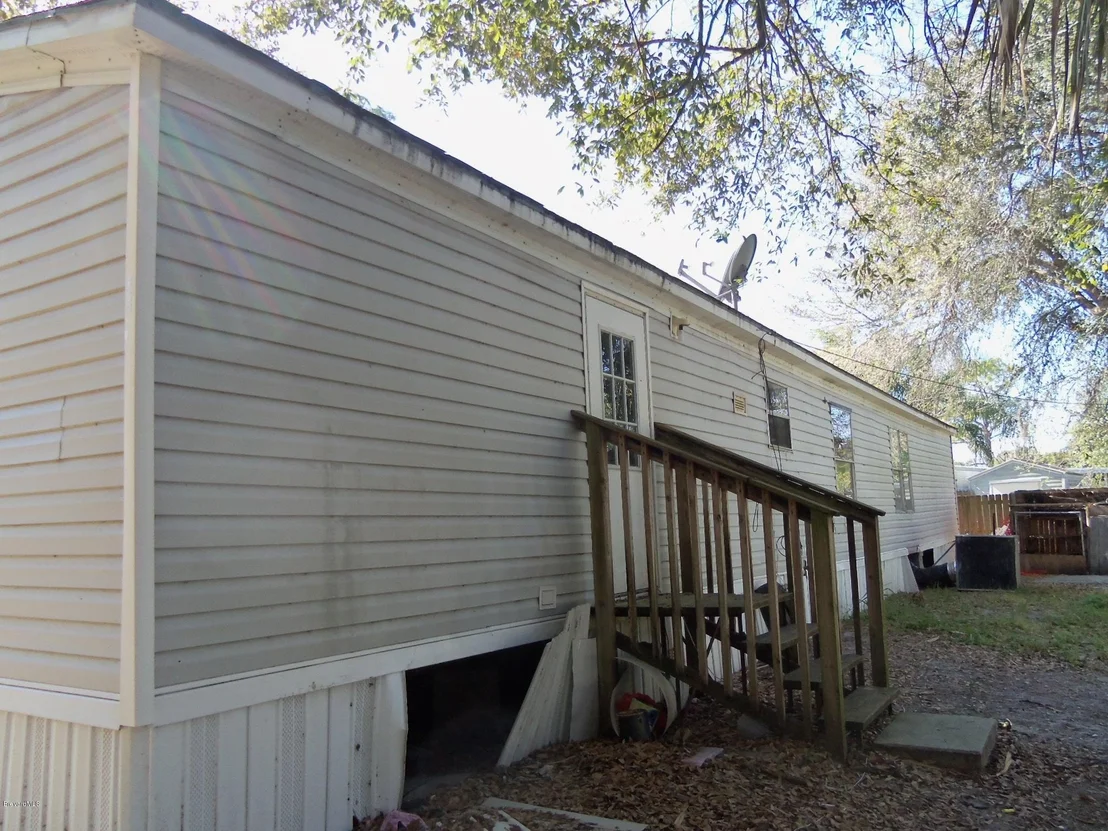 Photo of 6952 Aster Drive
