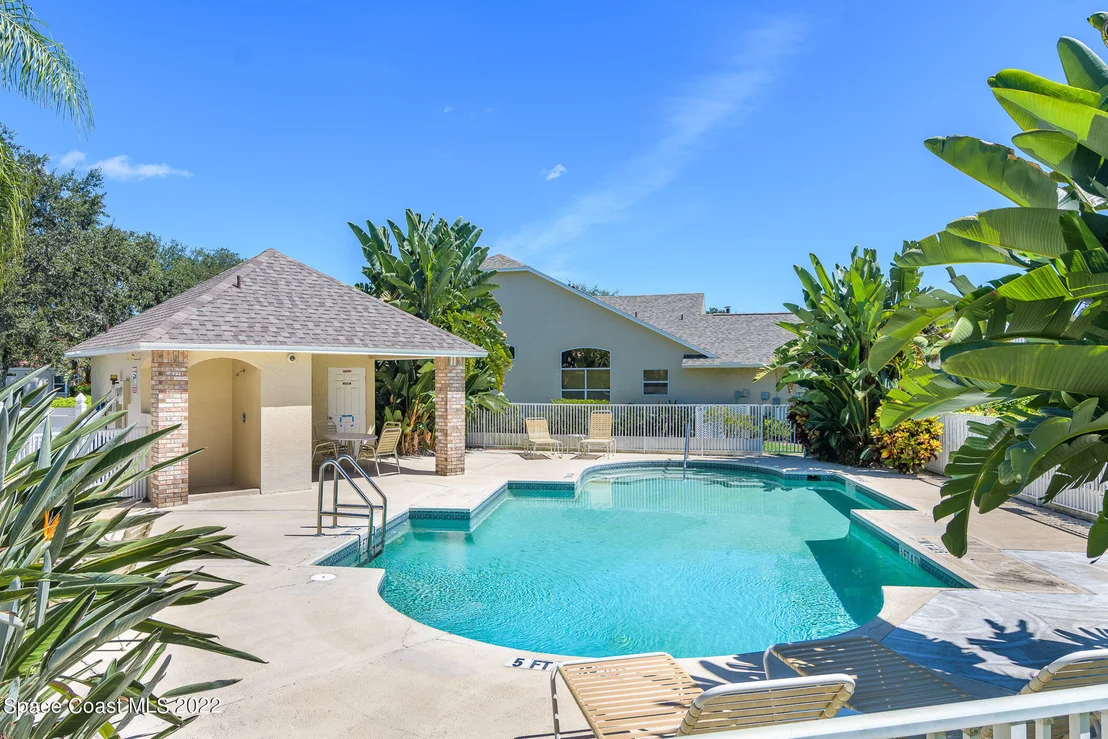 Photo of 480 Prestwick Court