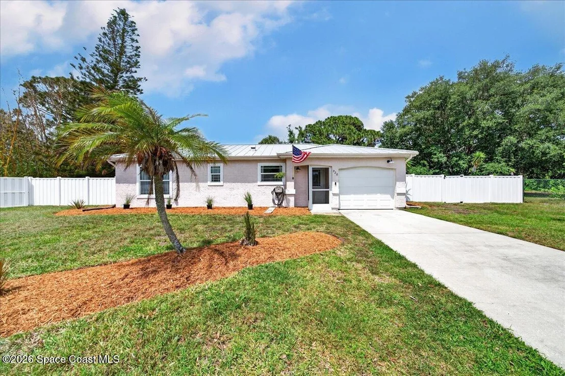 Photo of 920 Gables Way