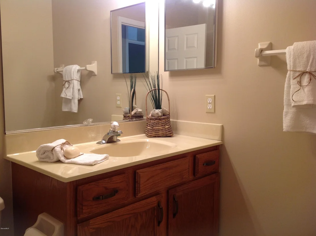 Photo of 4415 Canard Road