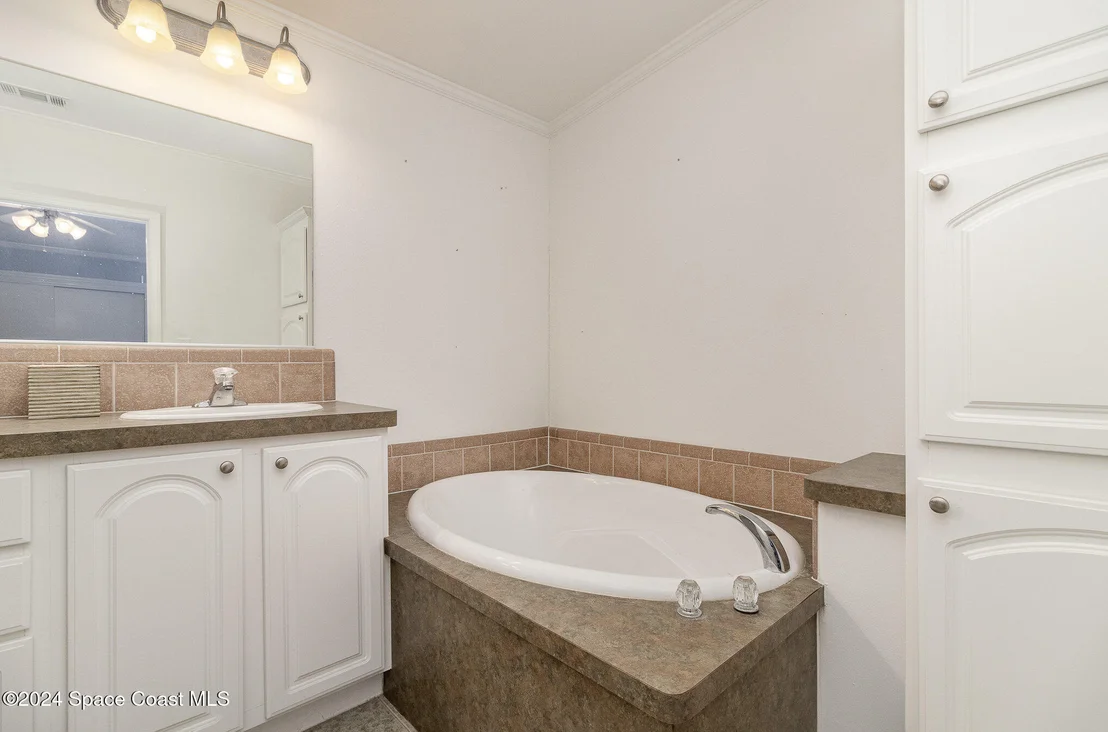 Photo of 1108 Indigo Drive