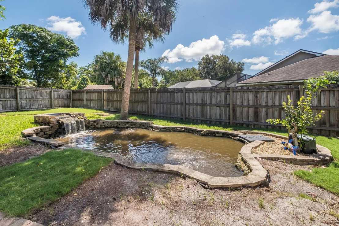 Photo of 812 Topaz Drive