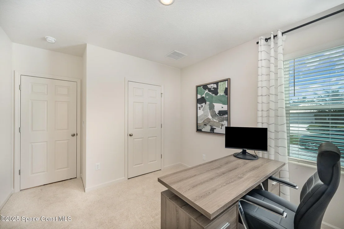 Photo of 2771 Indian River Parkway