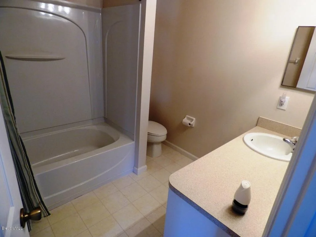 Photo of Unit 101 at 1070 Luminary Circle