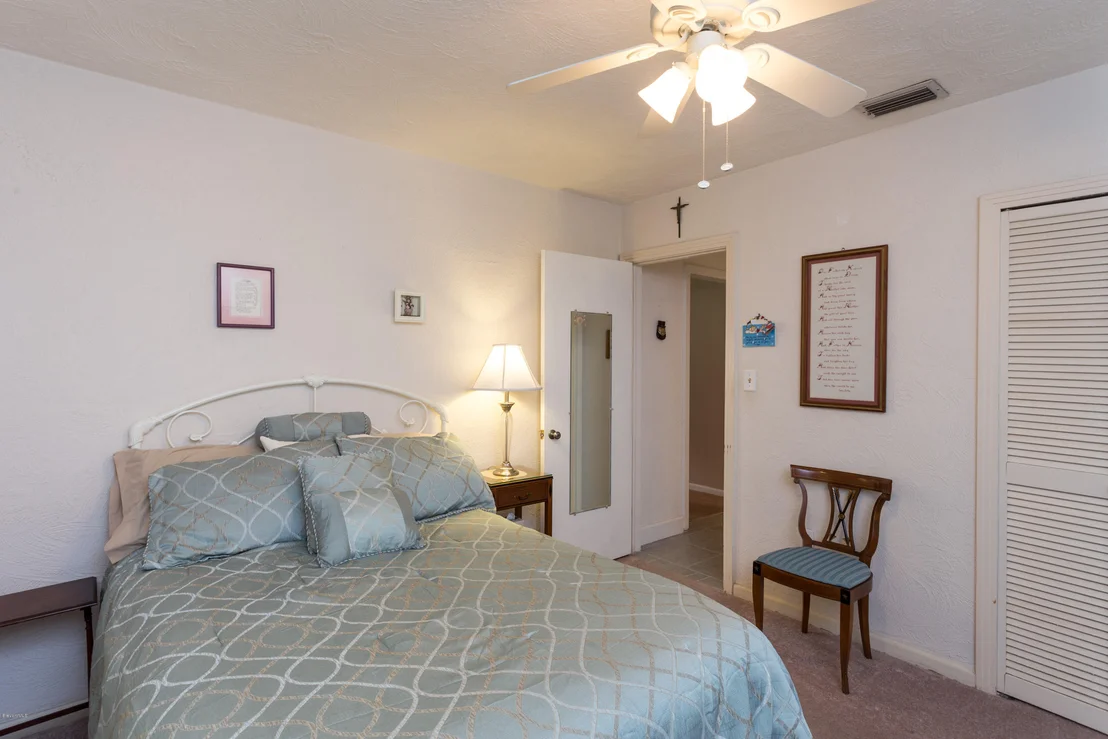 Photo of 558 Royal Palm Drive