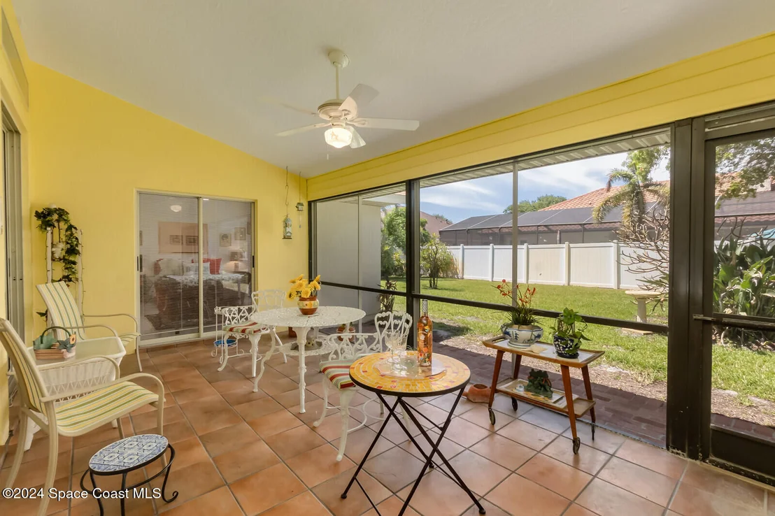Photo of 410 Oriole Lane