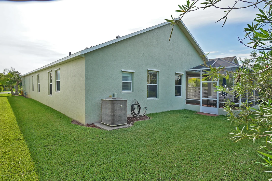Photo of 4620 Portage