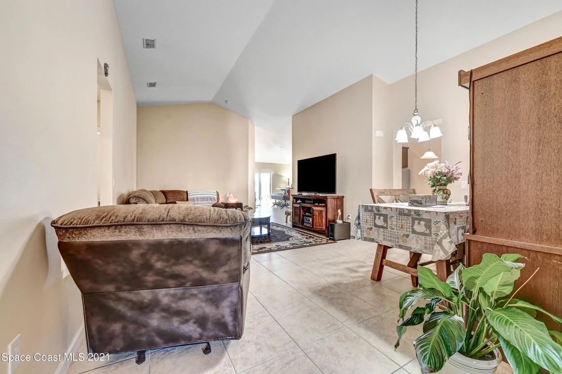 Photo of 3582 Joslin Way