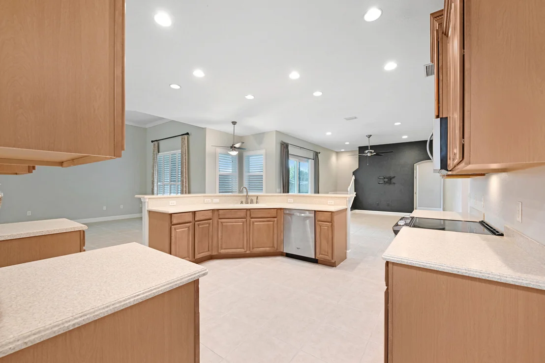 Photo of 5800 Rusack Drive