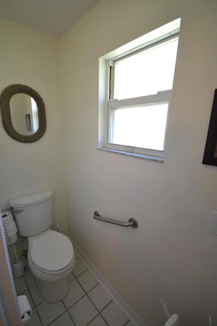 Photo of 2093 Lionel Drive