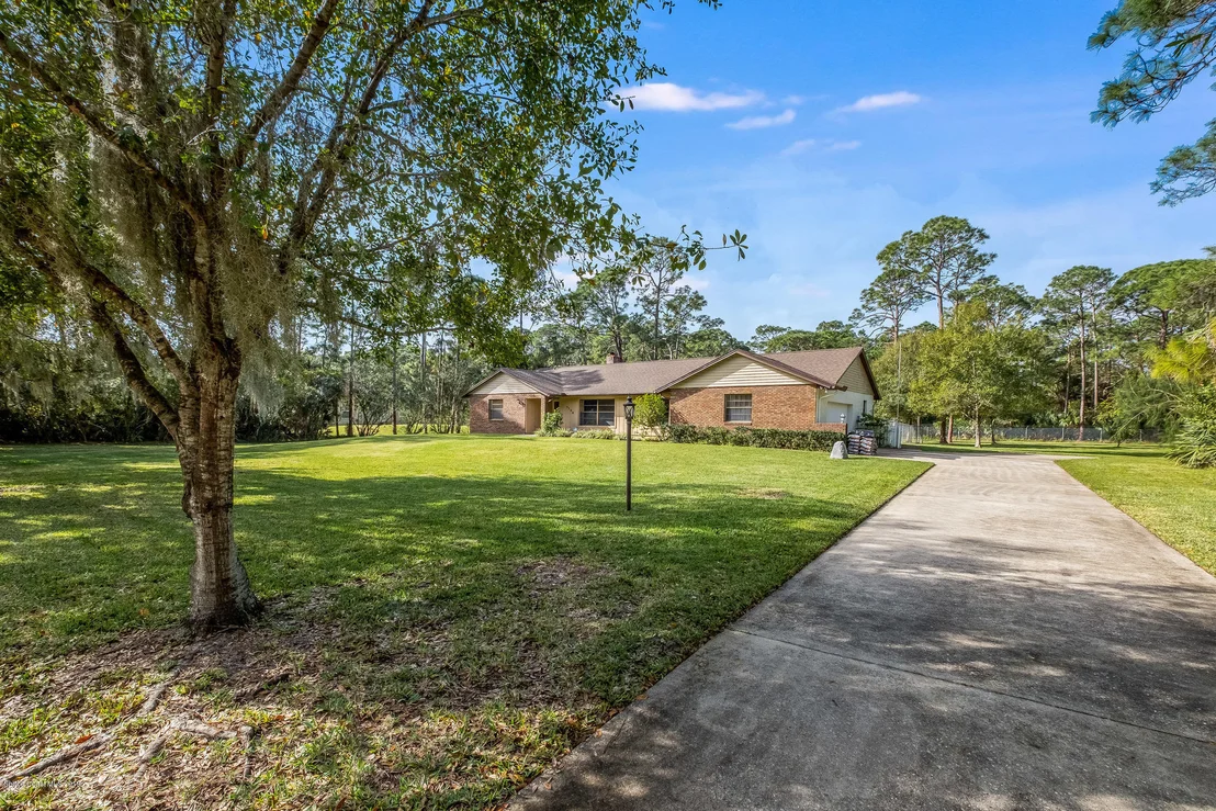 Photo of 1740 Hidden Lake Drive