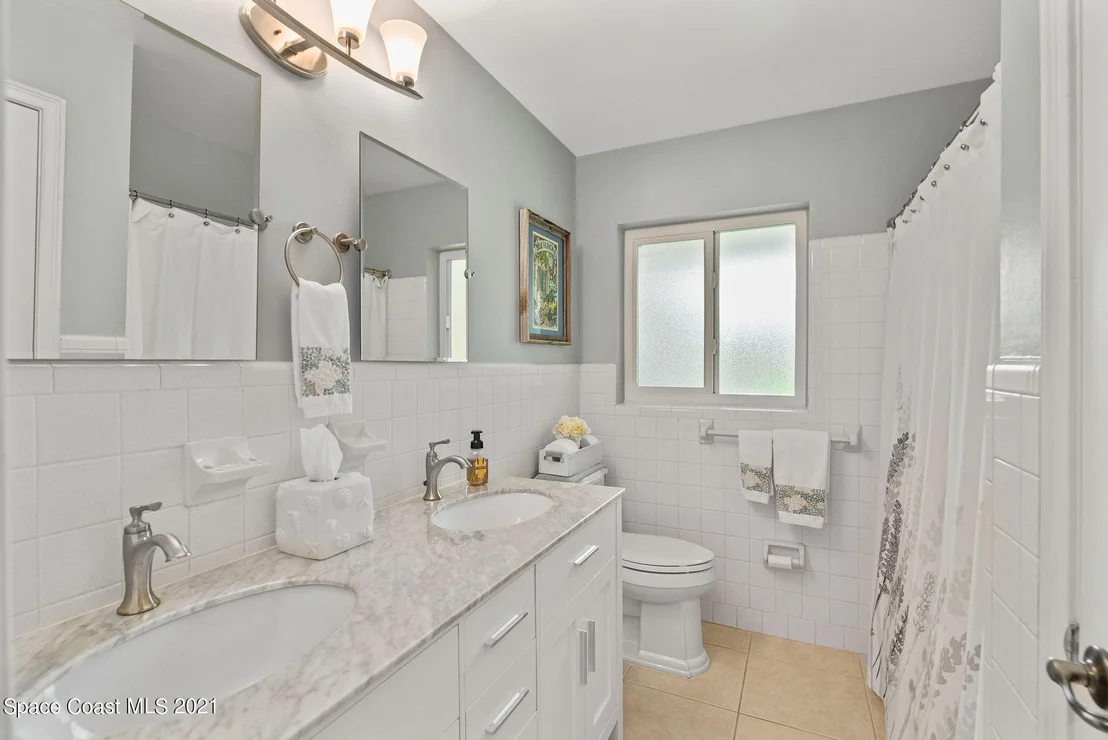 Photo of 224 Melbourne Avenue