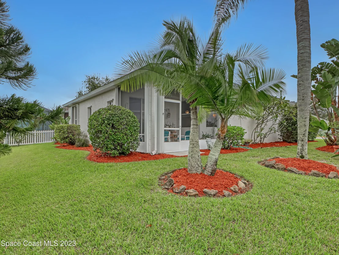Photo of 904 Suntree Woods Drive