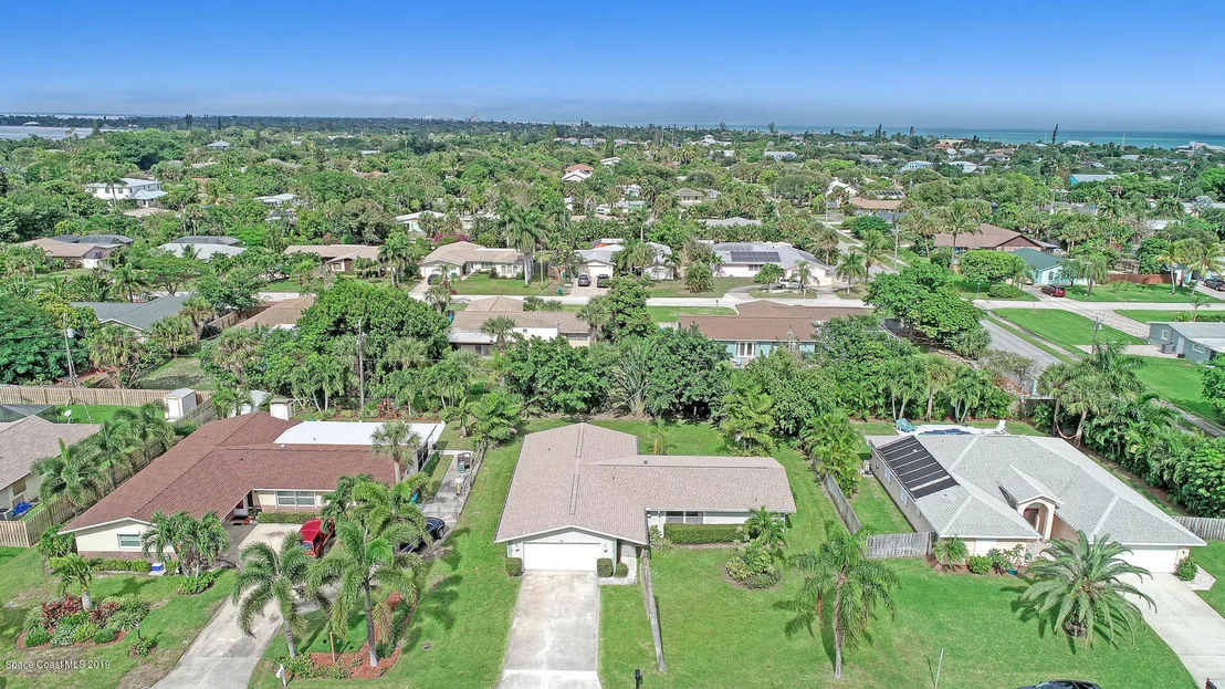 Photo of 402 Surf Road