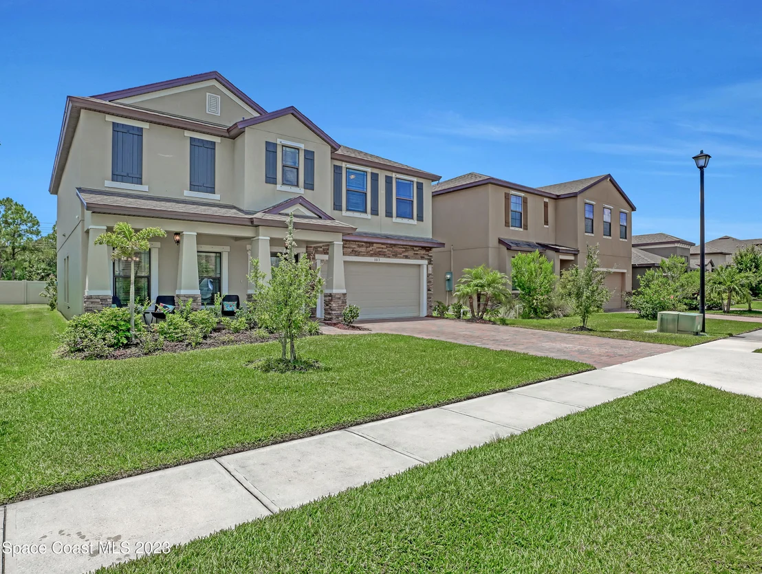 Photo of 1013 Musgrass Circle