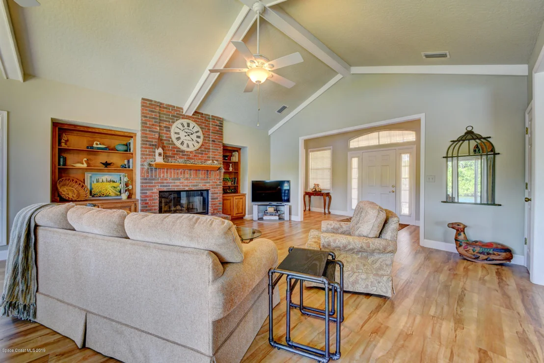 Photo of 521 Spring Lake Drive