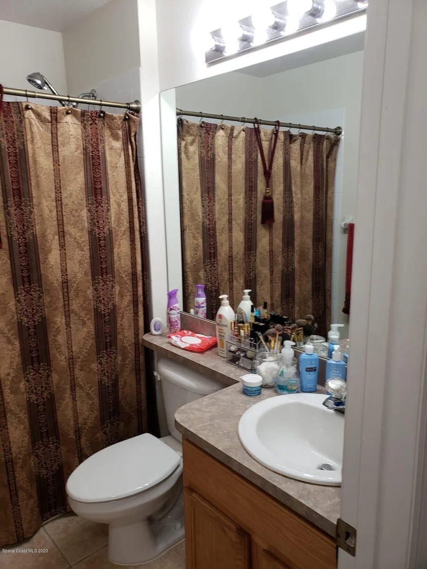 Photo of 2242 N Spring Creek Circle NE