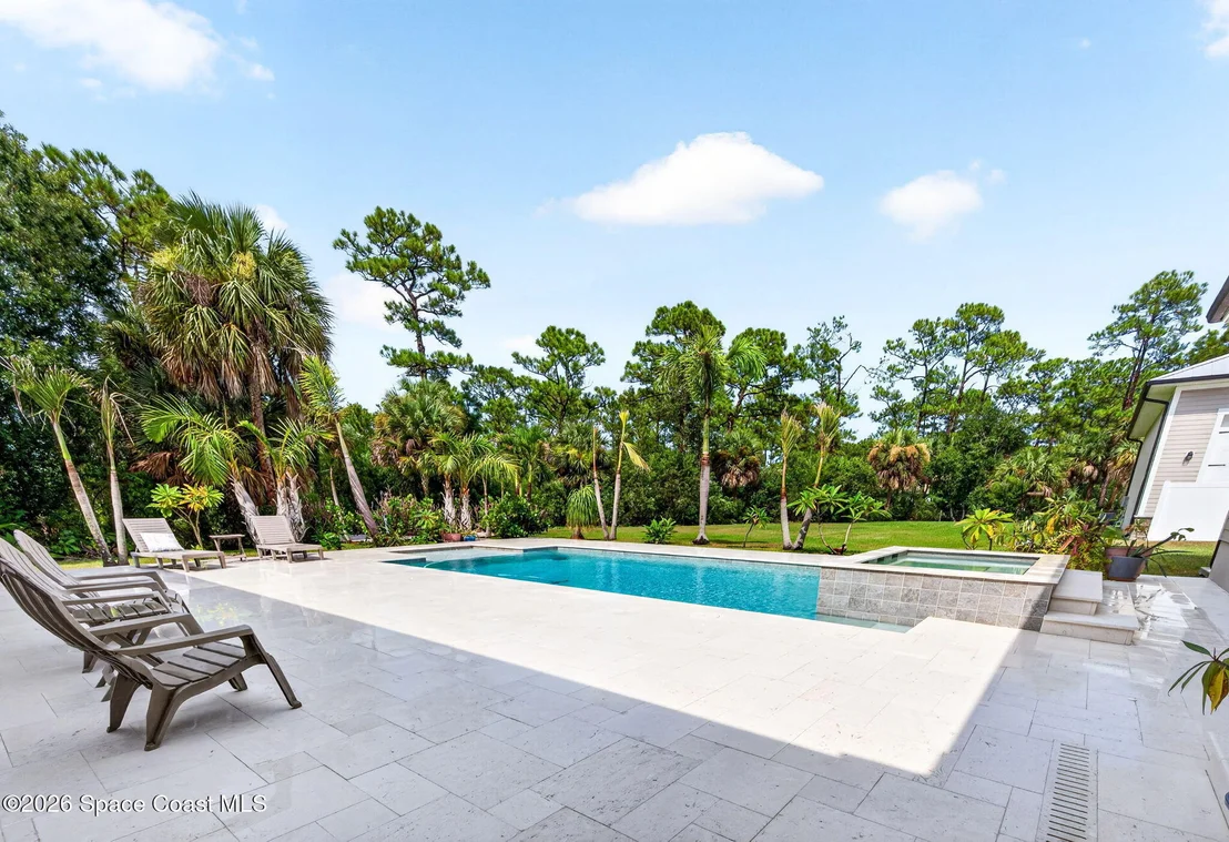 Photo of 3865 Reynolds Road