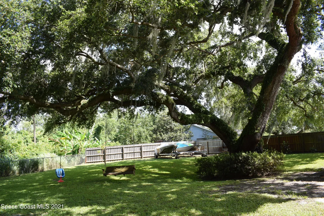 Photo of 2412 Devonswood Road