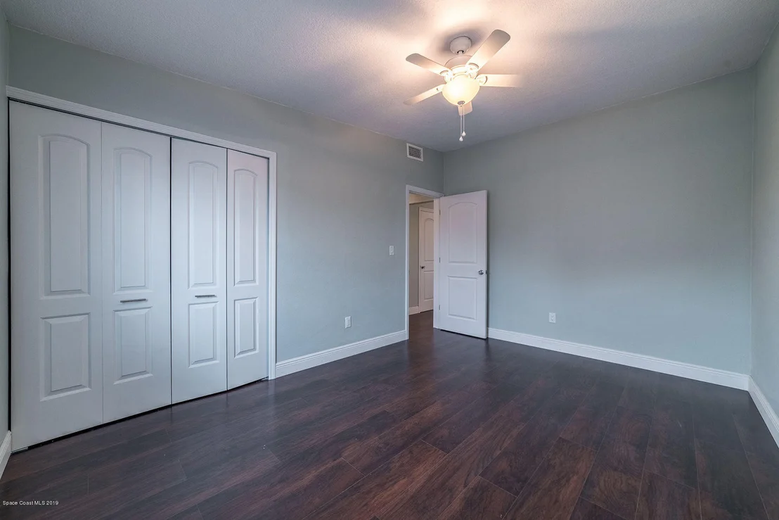 Photo of 954 Bianca Drive NE