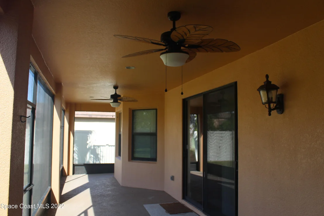 Photo of 1242 United Drive